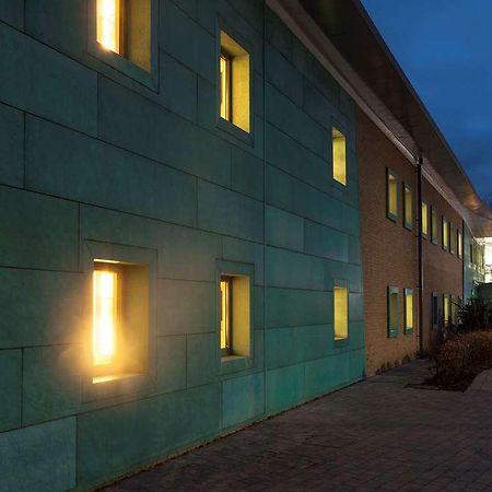 Ibis Budget Beaconsfield Exteriör bild